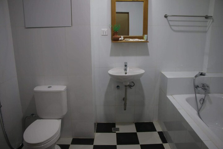 Room 18 of 39