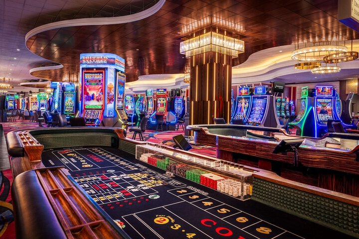 Entertainment 27 of 43