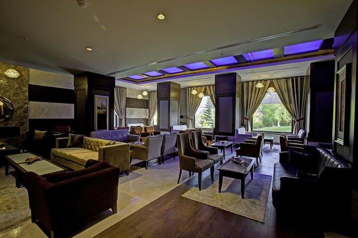 Hotel Interior 5 of 117