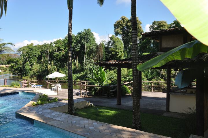 Hotel Pool