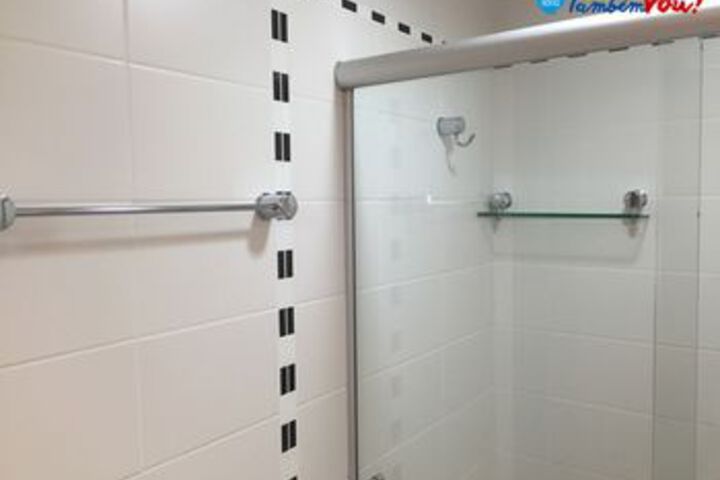 Room 8 of 45