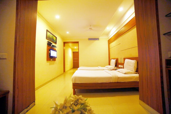Room 26 of 39