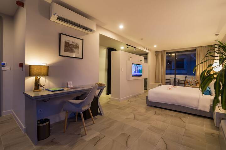 Room 87 of 165