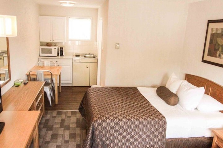 Room 3 of 59