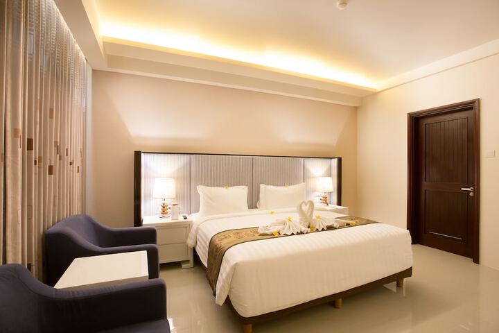 Room 25 of 64