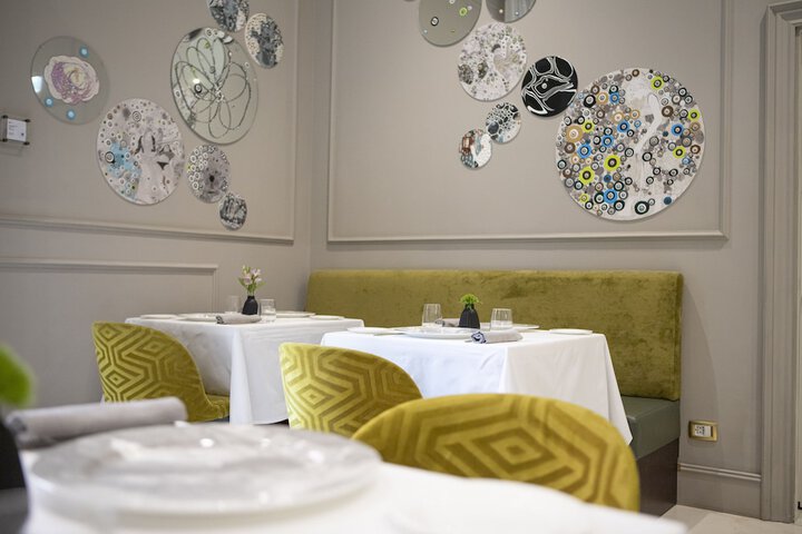 Dining 100 of 122