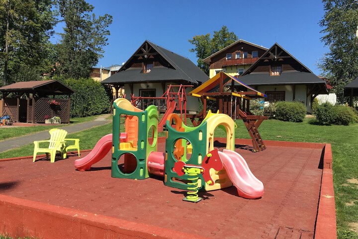 Children's play area - outdoor
