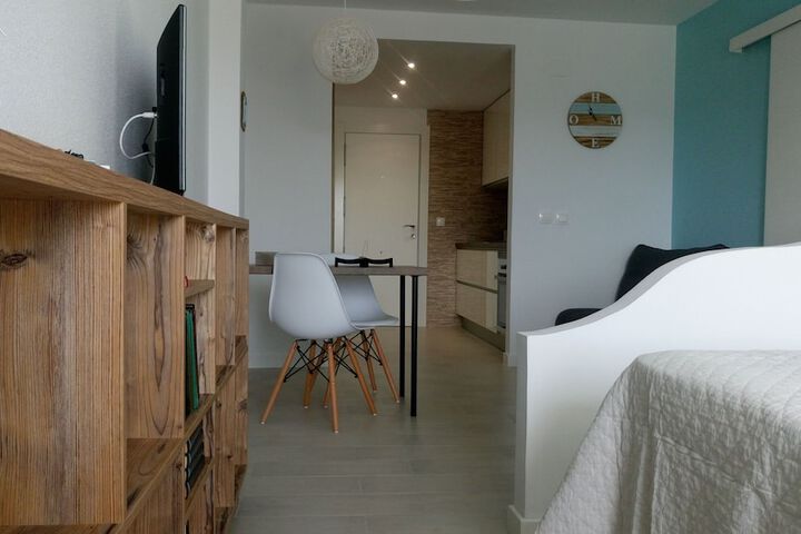 Room 4 of 31