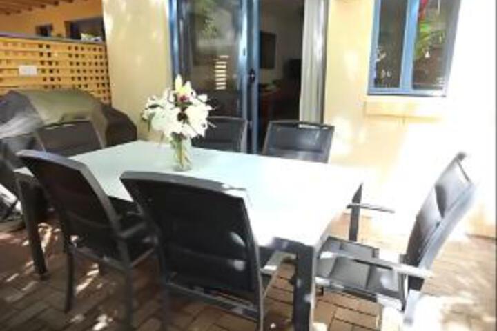 Terrace/Patio 9 of 20