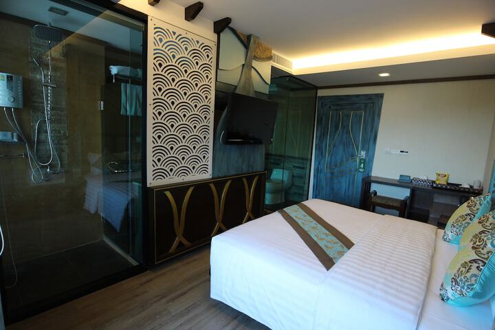Room 30 of 119