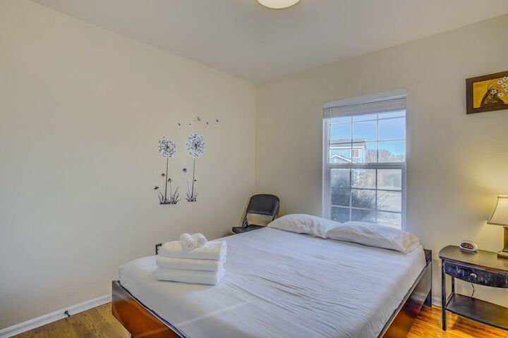 Room 3 of 33