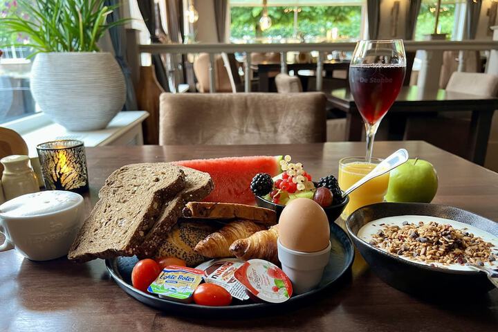 Breakfast/Coffee Service 49 of 71