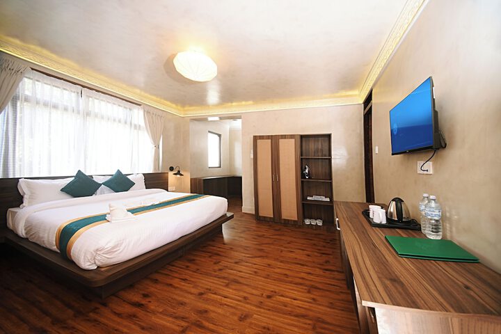 Room 3 of 24