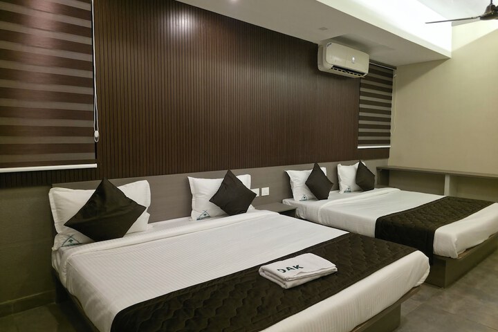 Room 30 of 51