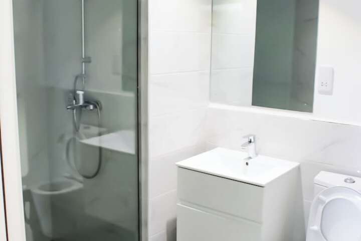 Room 20 of 158