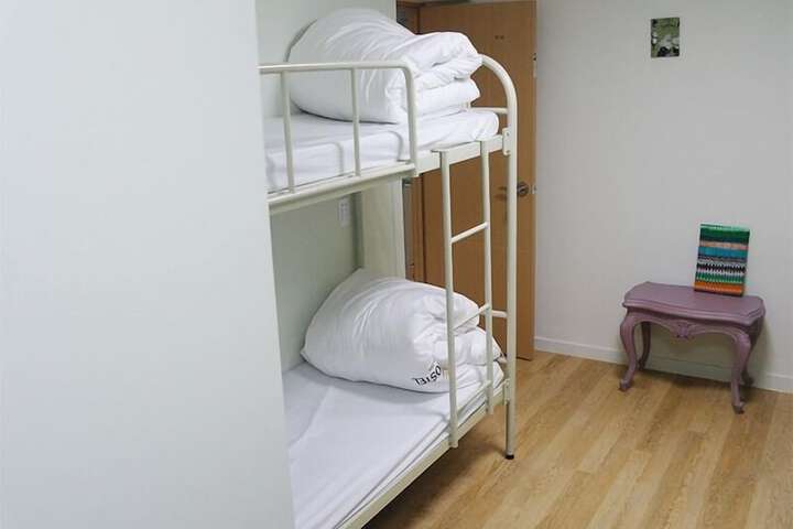 Room 9 of 49