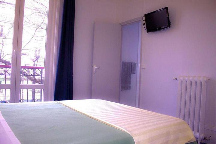 HOTEL LE 17