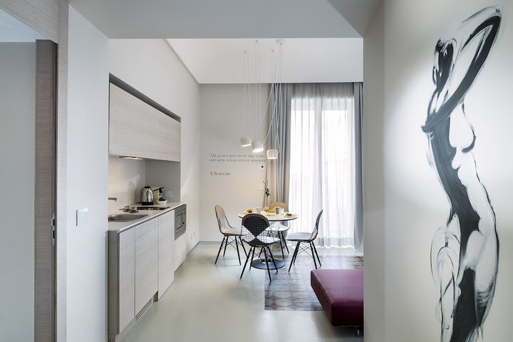 Room 54 of 75