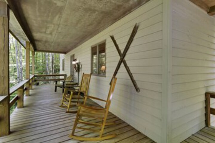 Terrace/Patio 2 of 40