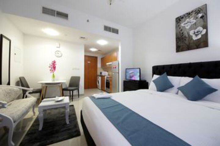 Room 13 of 26