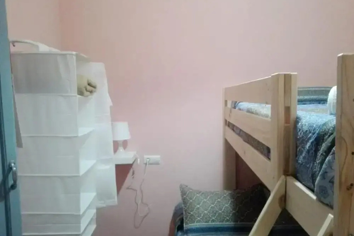 Room 4 of 22