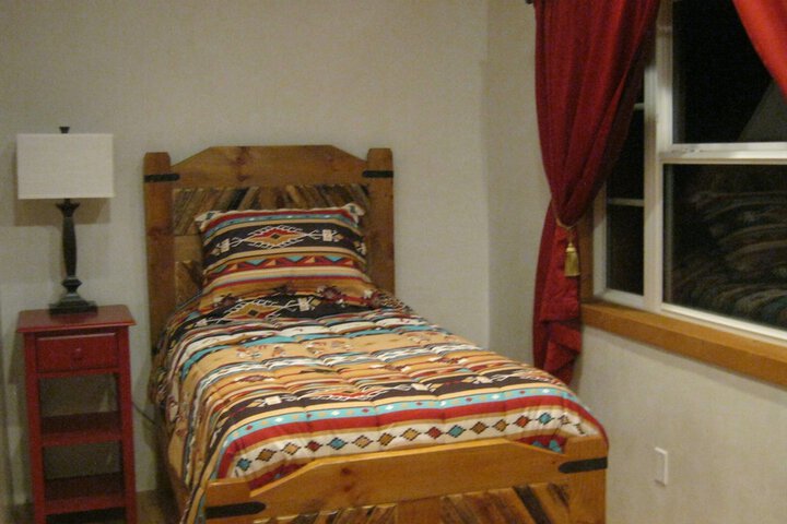 Room 17 of 100