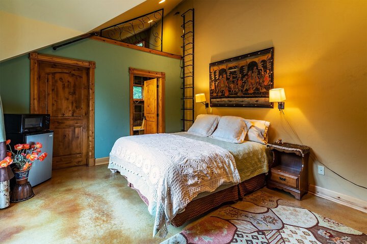 Room 15 of 58