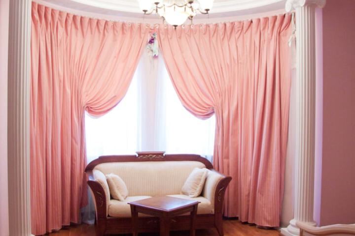 Room 10 of 23