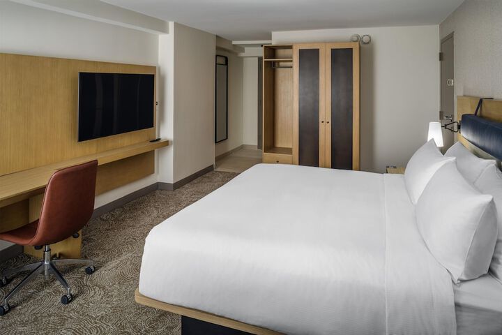 Room 25 of 78