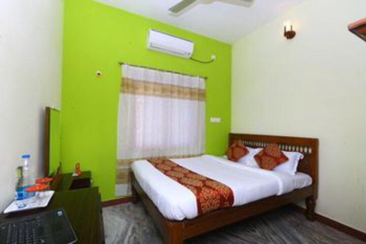 Oyo 9783 Home Classic 2Bhk Near Ecr