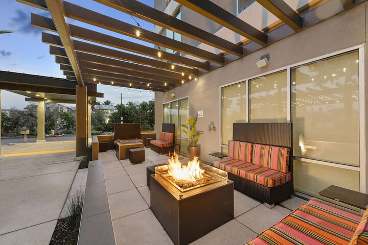 Terrace/Patio 38 of 40