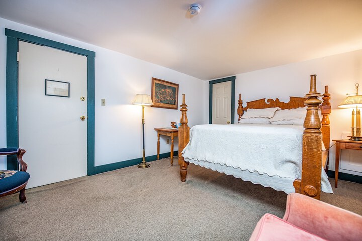 Cedar Creek Guest Room Double Bed (33 of 43)
