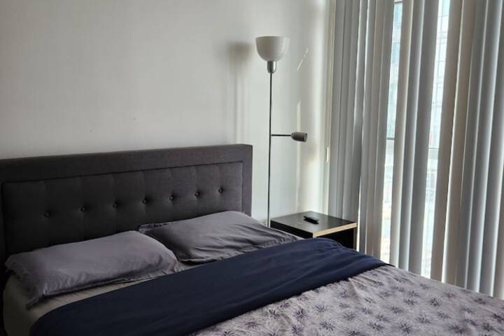 Room 5 of 30