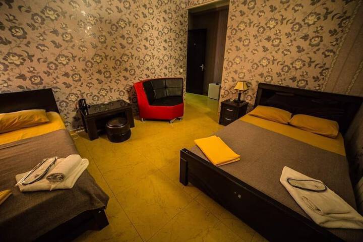 Room 14 of 26