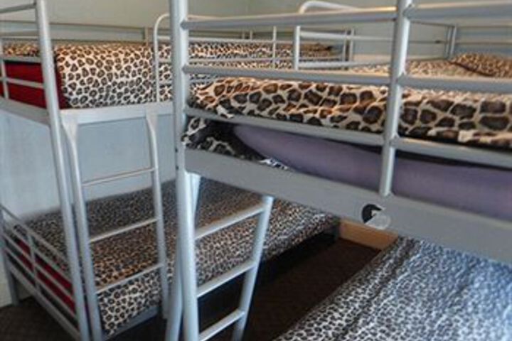 Room 4 of 15