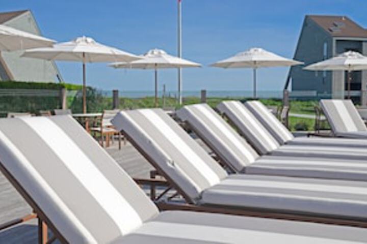 Hotel 943 of 984