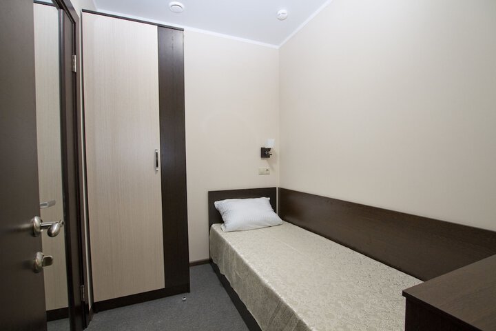 Room 11 of 51