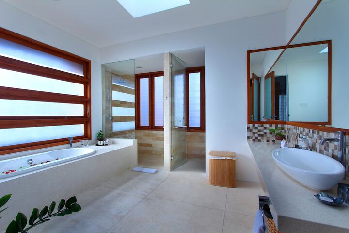 Bathroom Interior Photo