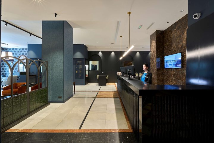 Hotel Interior 10 of 98