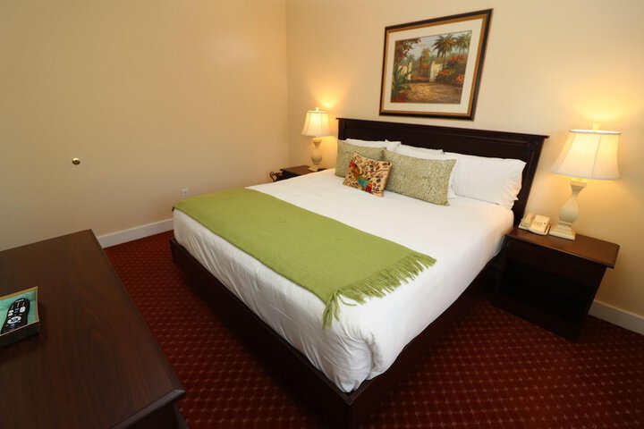 Room 17 of 126