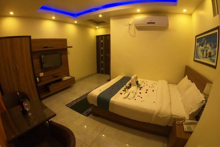 Room 14 of 119