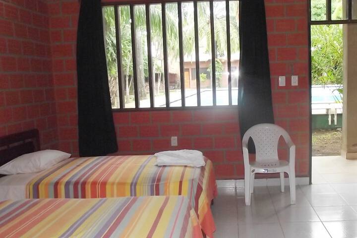 Room 10 of 21