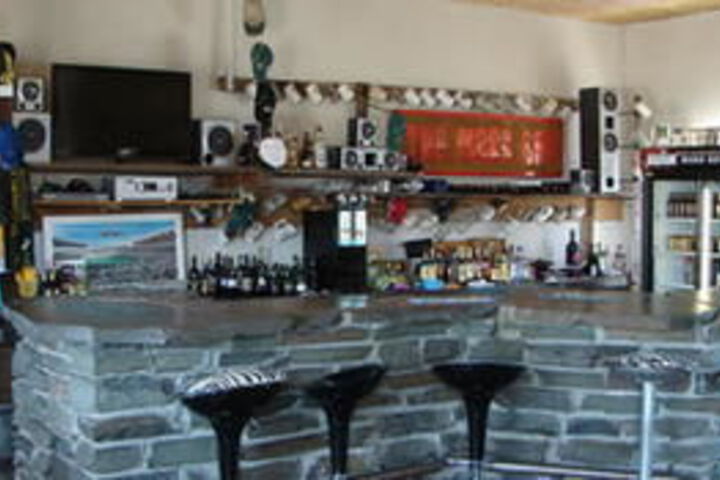 Hotel Lounge
