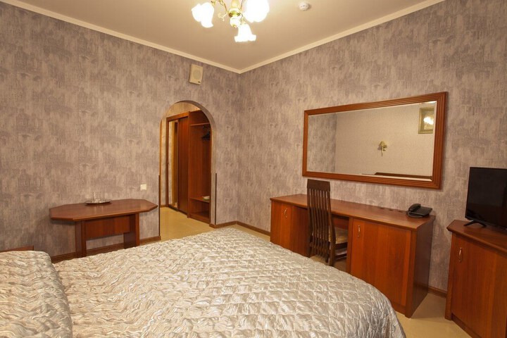 Room 12 of 31