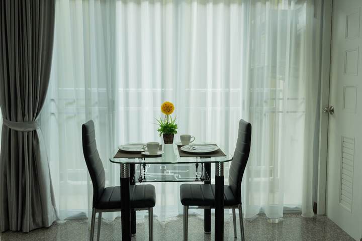 Room 6 of 21