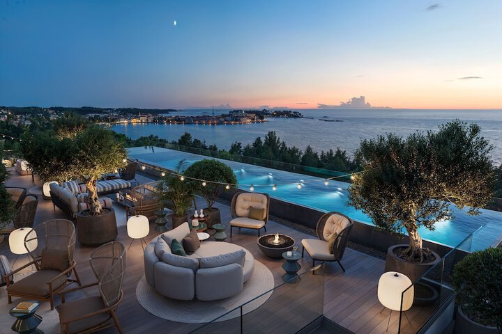 Terrace/Patio 116 of 118