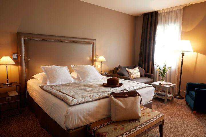 Room 40 of 84