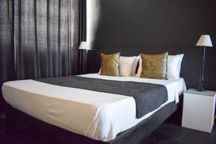 Room 14 of 24