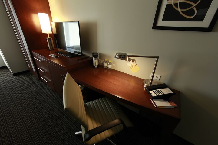 Room 8 of 39