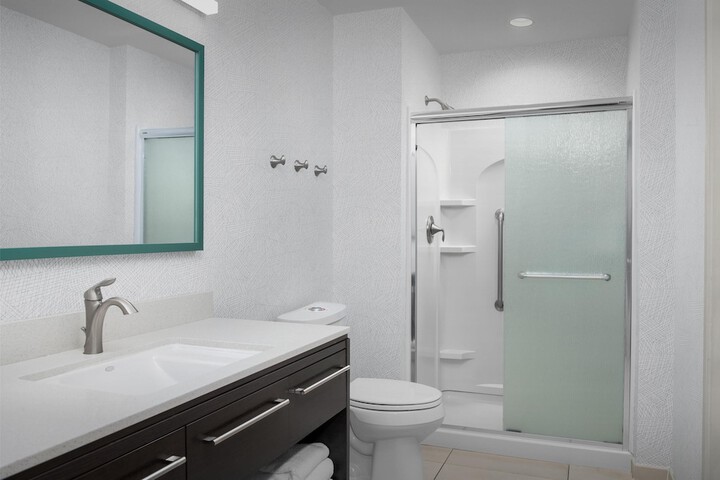 Bathroom shower